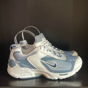 Women’s Nike Air size 9